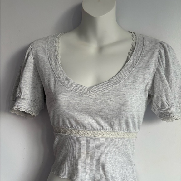 NWT Aerie coquette baby tee - Picture 3 of 6